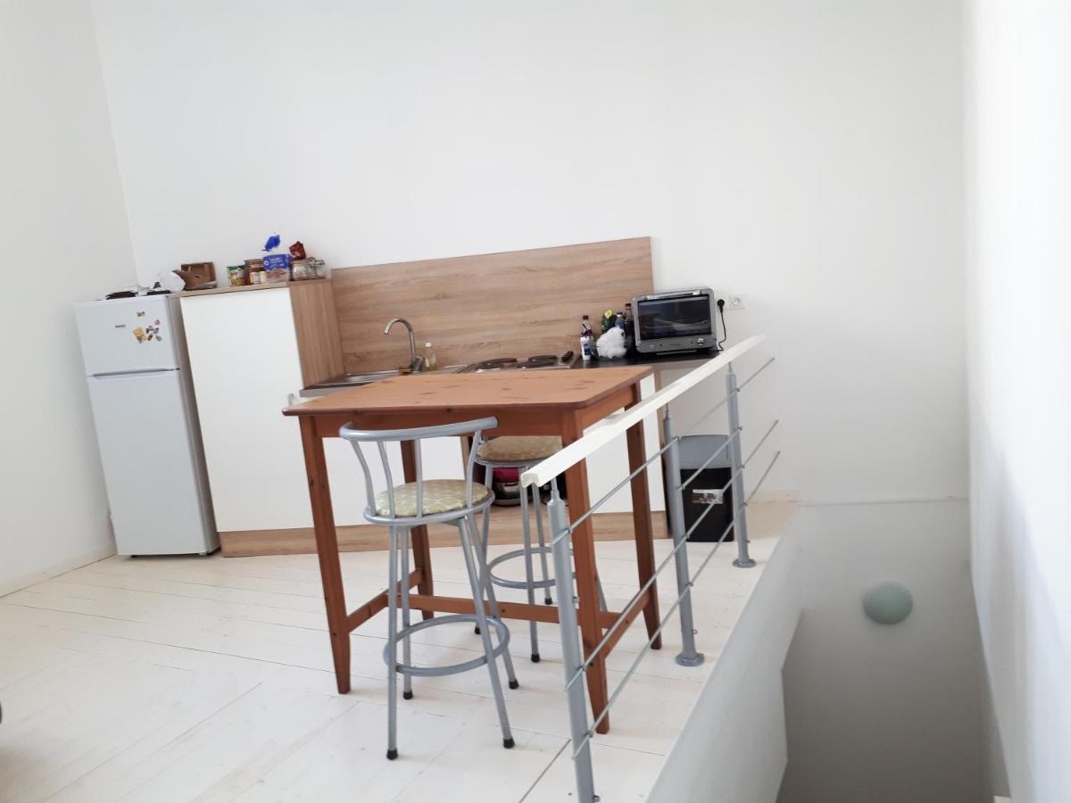 Appartement En Duplex Viviers Kültér fotó
